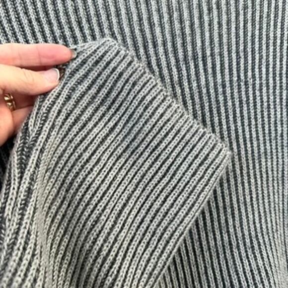 Banana Republic Ribbed Merino Wool Sweater Gray Mock Neck Minimalist Cozy Size S - Picture 6 of 6